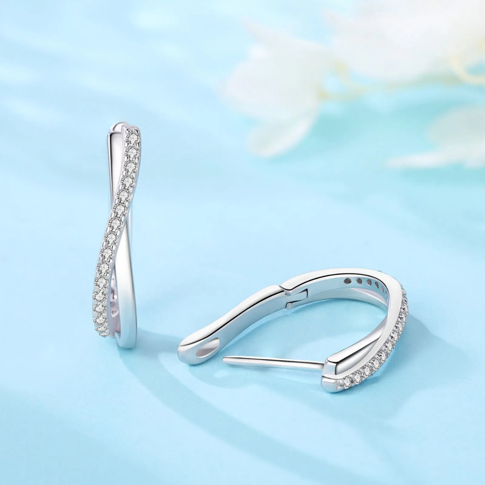 925 Silver Star Twisted Line Earrings - Image 2